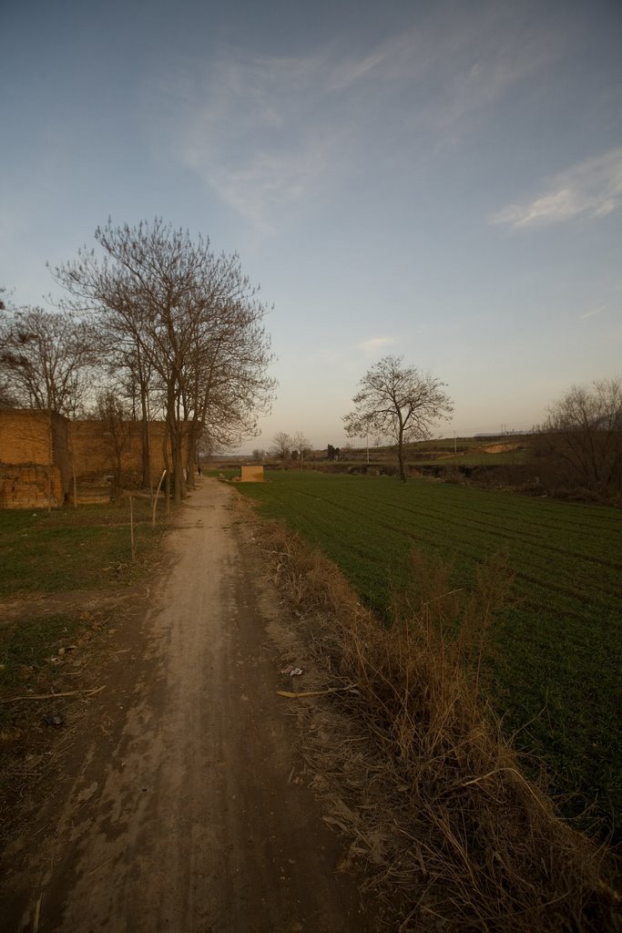 Lintong, Xi'an, Shaanxi, China by The Longest Way