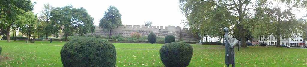 Panoramic view of Gereonswall in Cologne by Diego Giuseppe