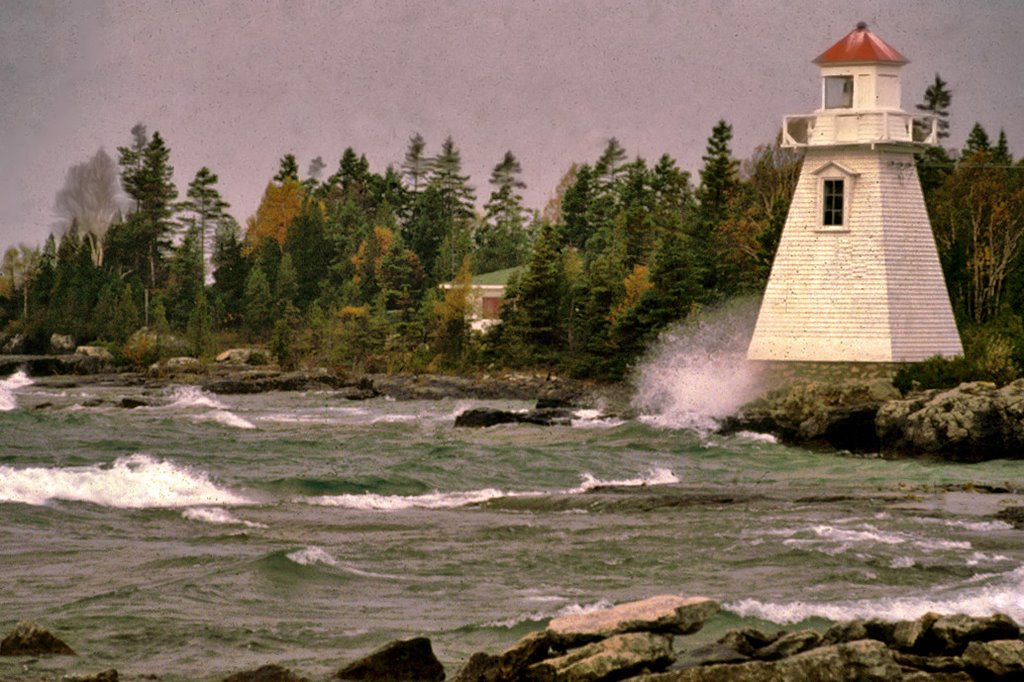 Manitoulin 'Range Light' by George Sled