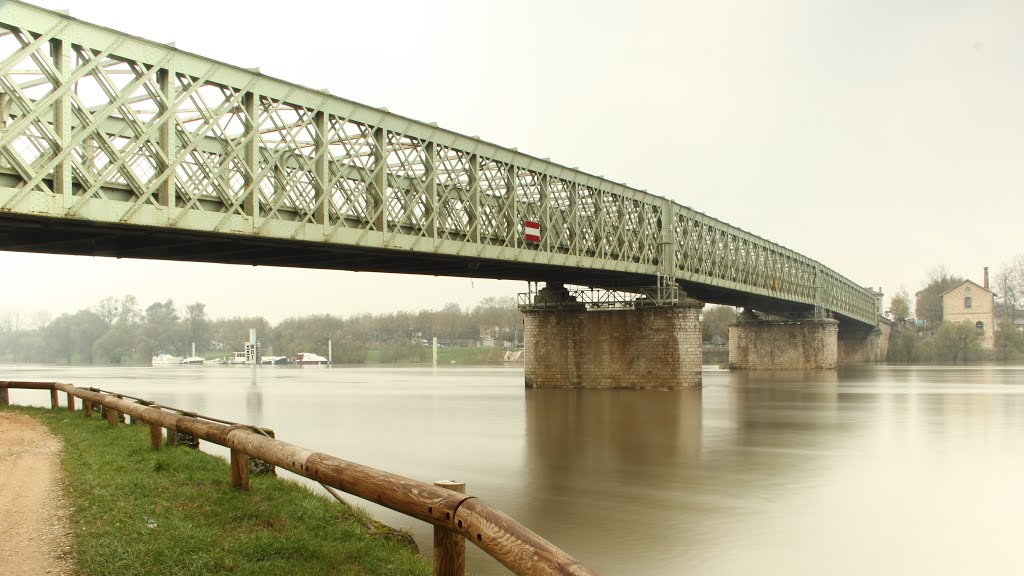 Le pont de Belleville by yoyo69170