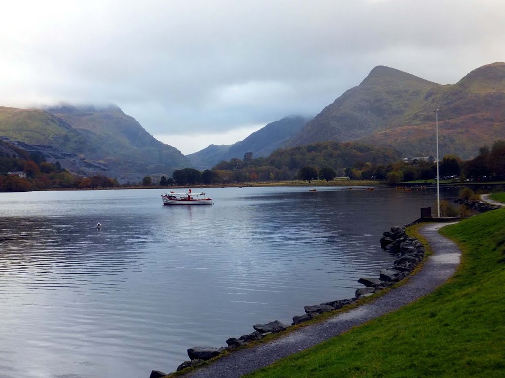 Llyn Padarn by Clark Priestley