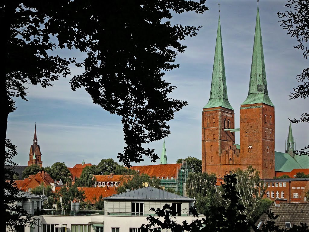 Blick in Richtung Altstadt Herz-Jesu Kirche Dom Sommer 2012 by Bilder aus Lübeck und Umgebung