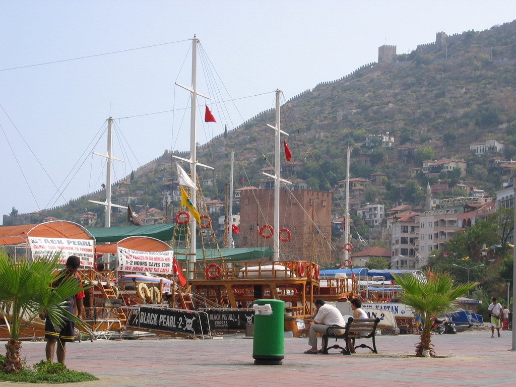 Alanya marina by vladaz