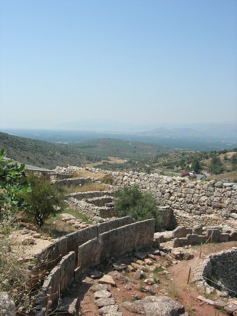 Mycenae, june 2007 by apolevoy