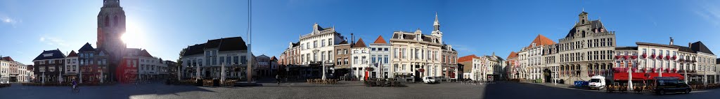 360° sur la place du marché. by crvzr