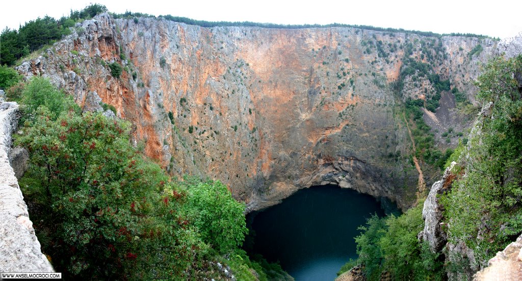 Croatia Imotski Crveno-jezero-red by Anselmo Croci