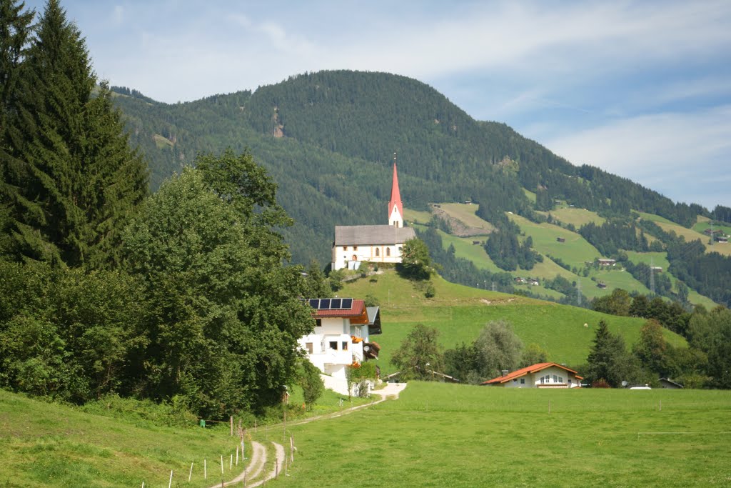 Weg zur Pankrazkirche by ds53