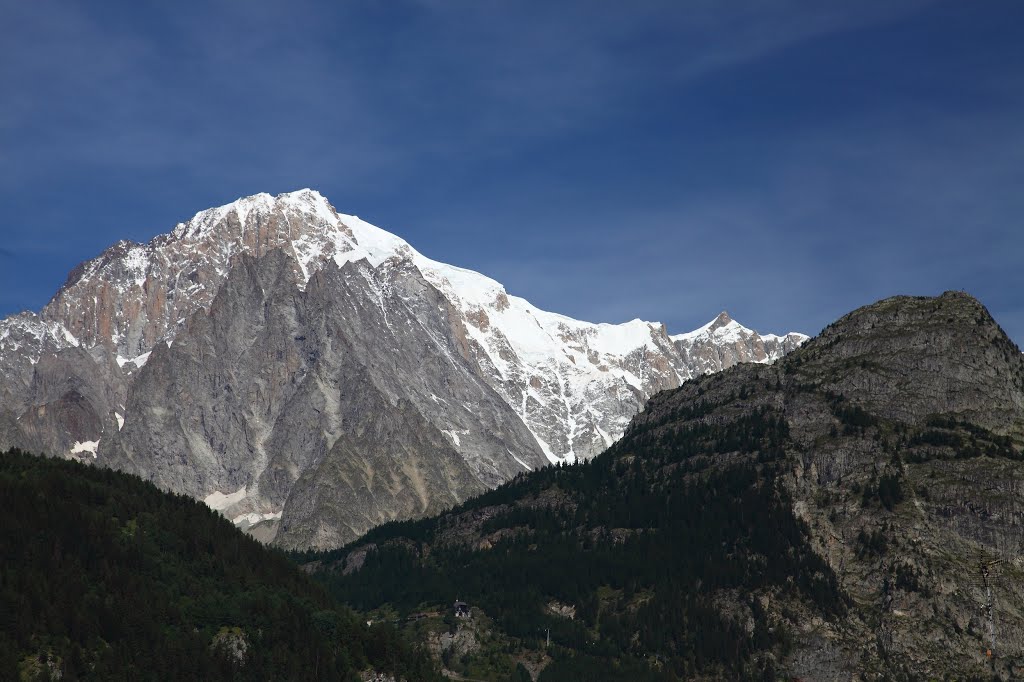 Mont Blanc Valle D´Aosta Italien by Horst Gryger