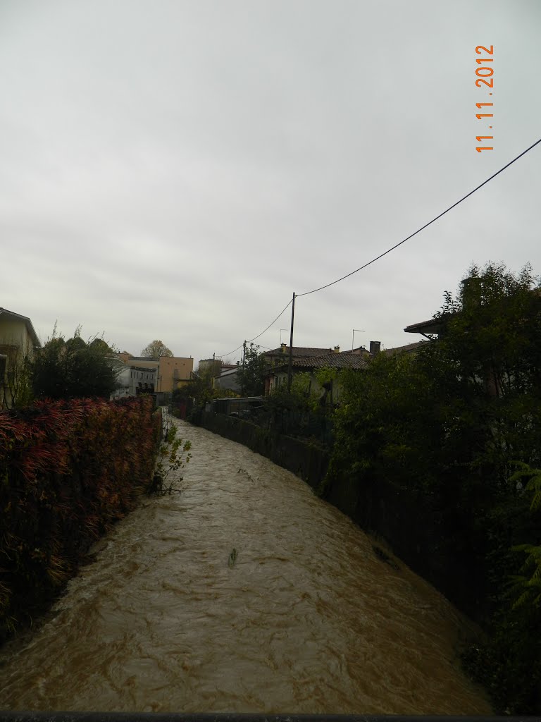 VIALE DI BREGANZE PIENO DI AQUA by CATANA AUREL LUCIAN