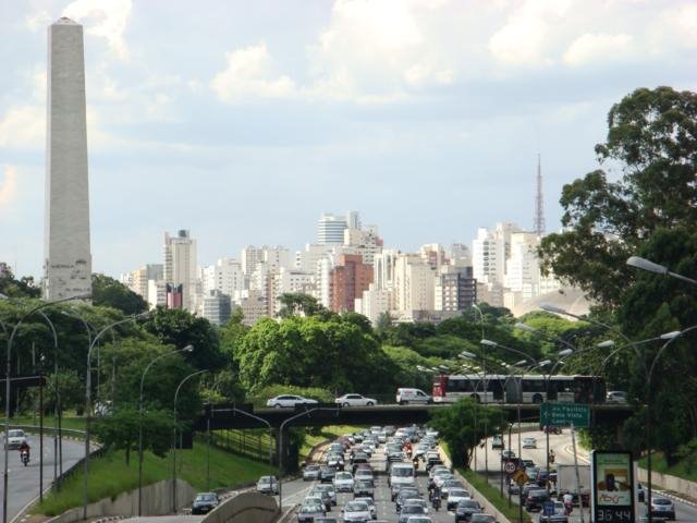 Vista a partir da Passarela Ciccillo Matarazzo by quirino