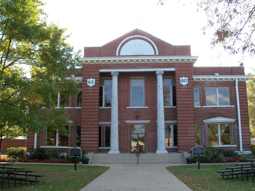 Little River County Courthouse by Sheps