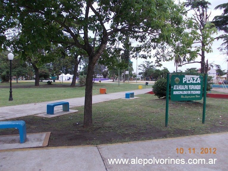 Ituzaingo - Plaza Atahualpa Yupanqui (www.alepolvorines.com.ar) by alepolvorines