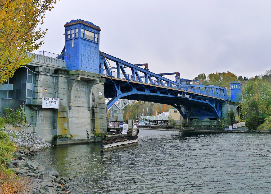 The Fremont Bridge by scoand