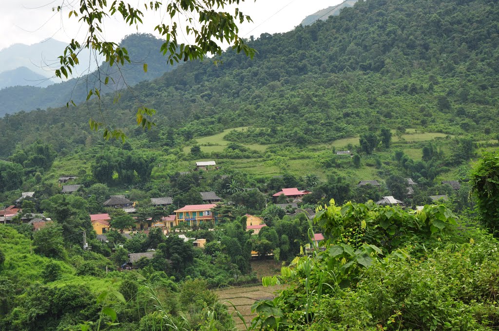 Nậm Lèn,Mường Chà by Che Trung Hieu