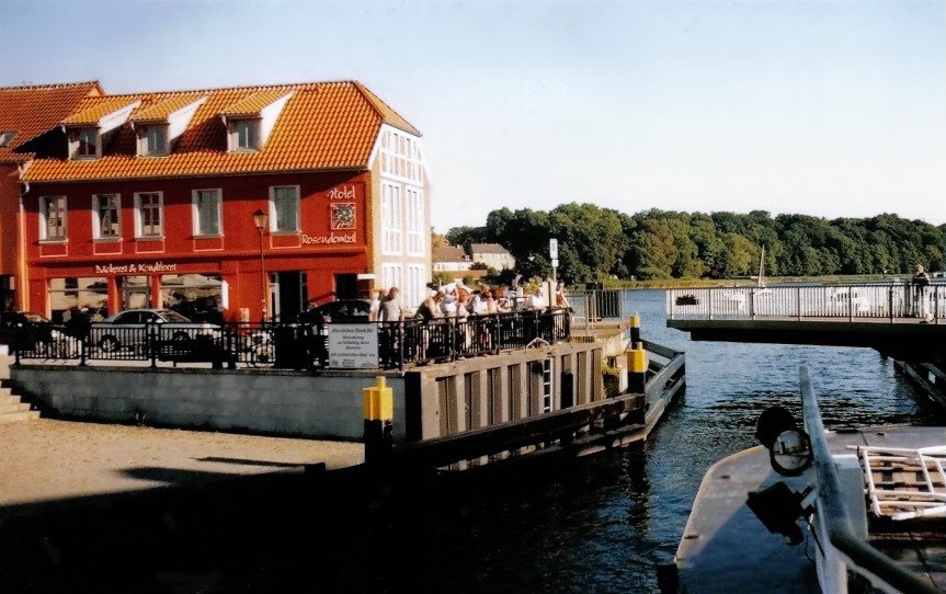 Drehbrücke in Malchow by Halogucker