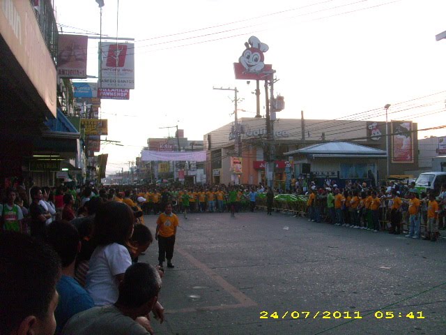 Milo Marathon in Tarlac City (24jul11) by marino sacro