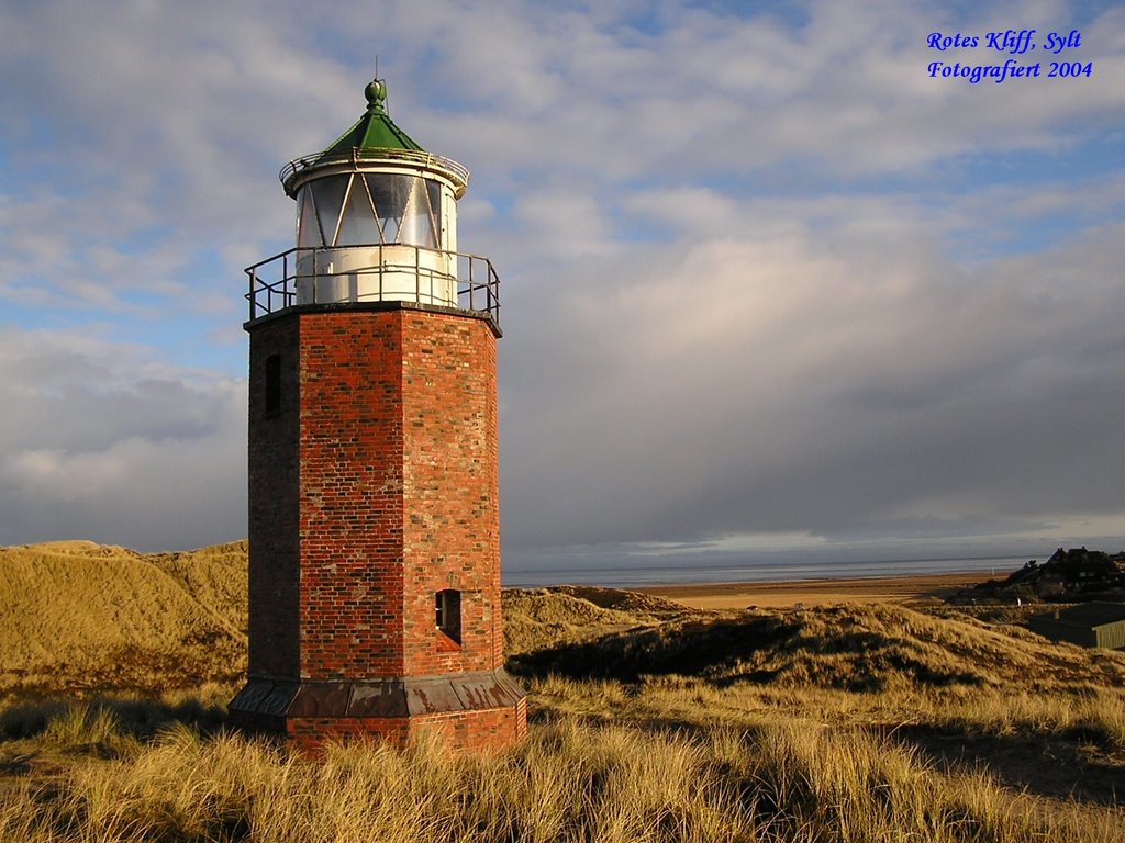 Lighthouse Rotes Kliff by Bernd Claussen