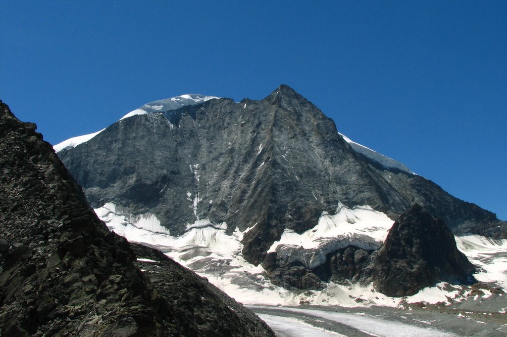 Mont Blanc de Cheilon 3869m, as seen from the "Pas de Chevres" 2855m, a famous walking destination at Arolla by Henq