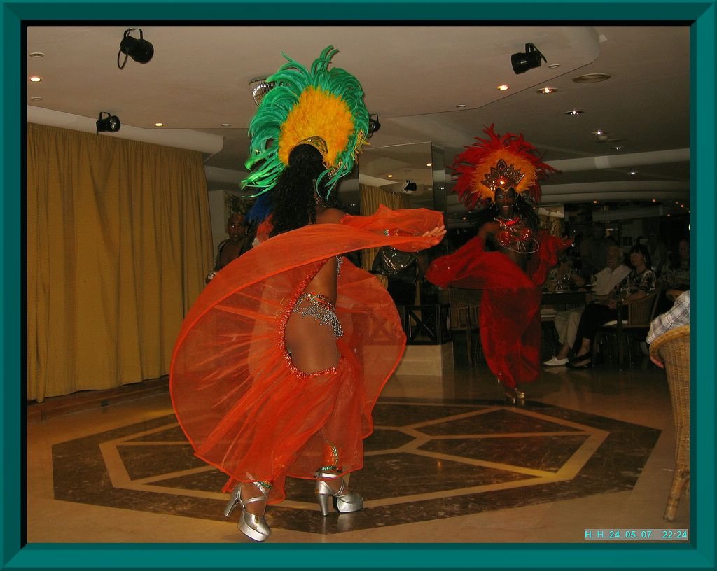 Flamenco- Gruppe im Bella Playa auf Mallorca. by H. Hönow