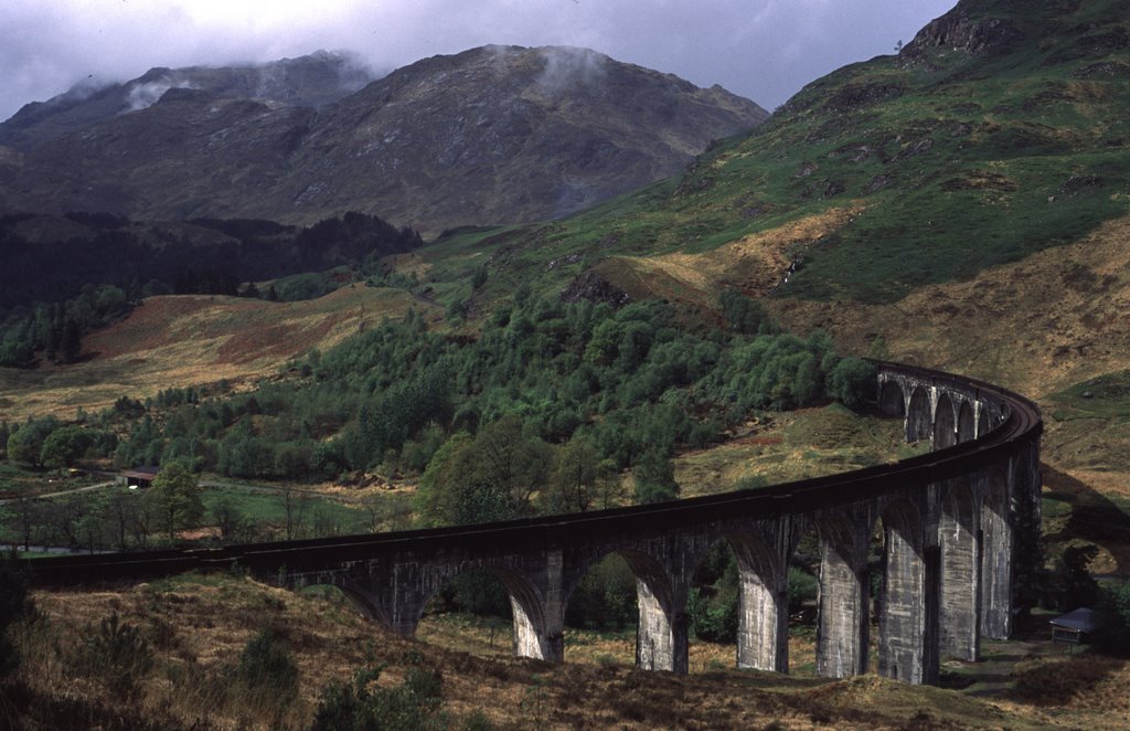 Glenfinnan Viaduct by wolfgang mletzko