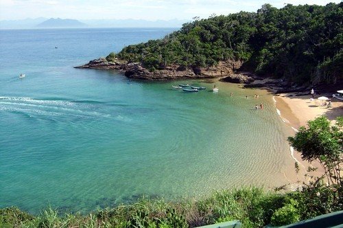 Praia de João Fernandinho-Búzios by Marcela Bernardi