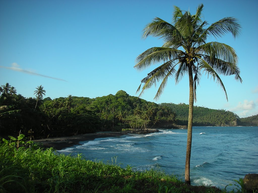 Sao Tomè & Principe - An incredible beach - Nov 12 by Filippo Aragone