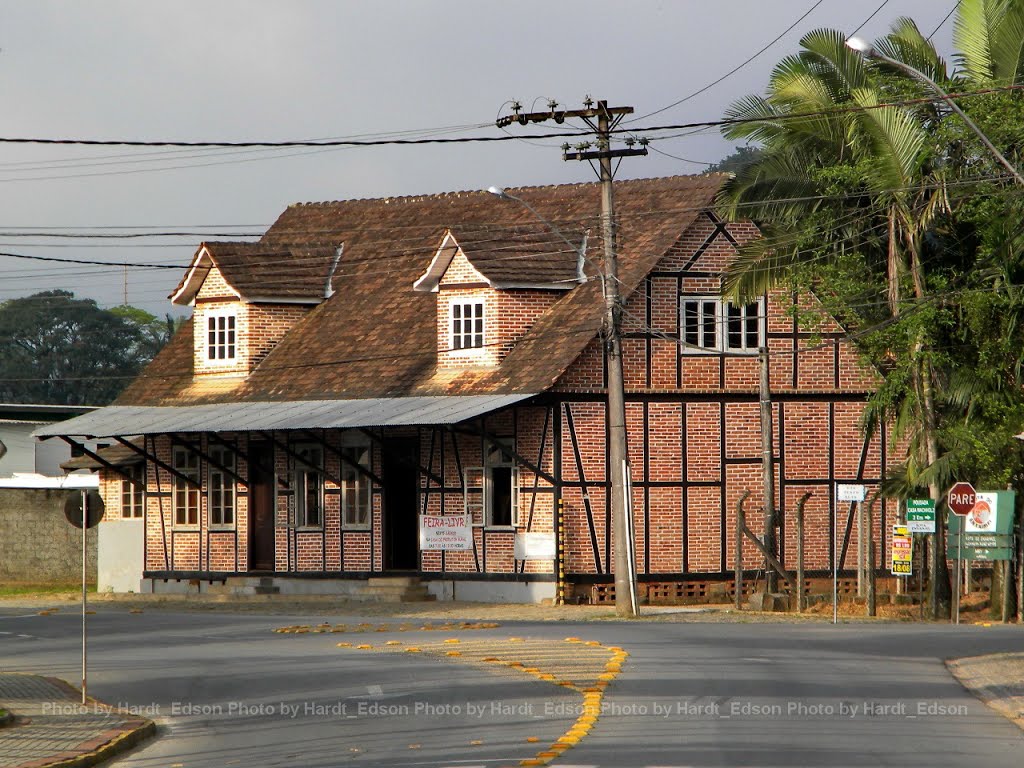 Pomerode - casa estilo enxaimel by Hardt_E