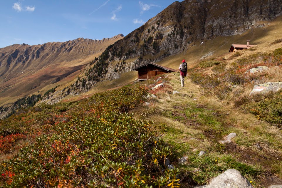 Aufstieg zur Geraer Hütte by Bernard Przysiecki