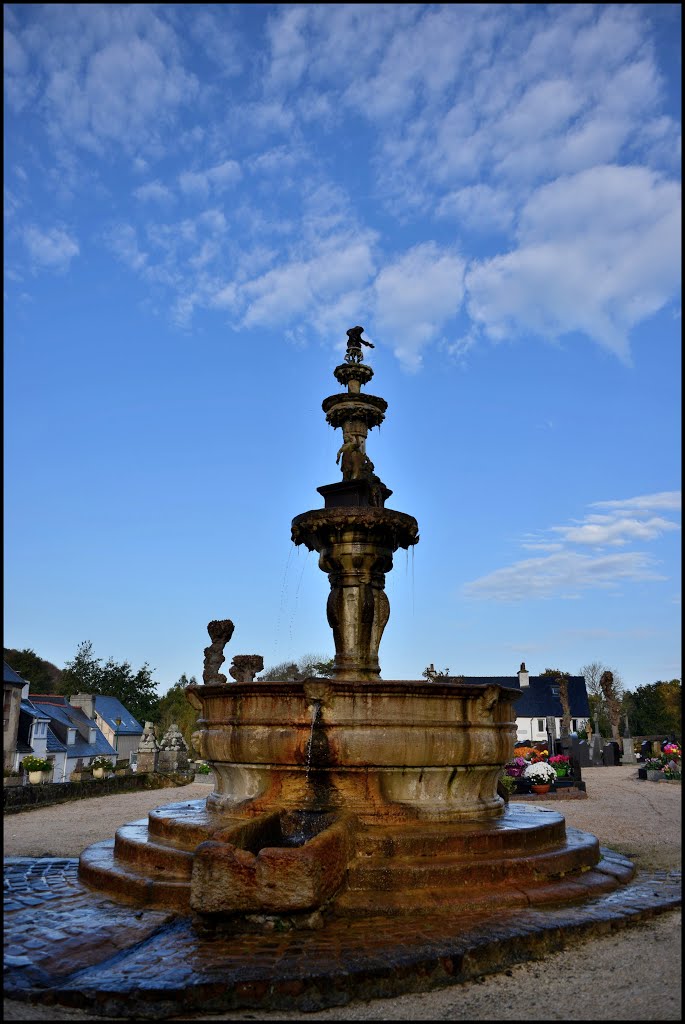 Fontaine, enclos paroissial de saint-jean-du-doigt by eric-bretagne-29