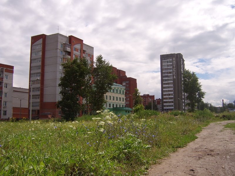 Yoshkar-Ola, Mari El Republic, Russia by Konstantin Pečaļka