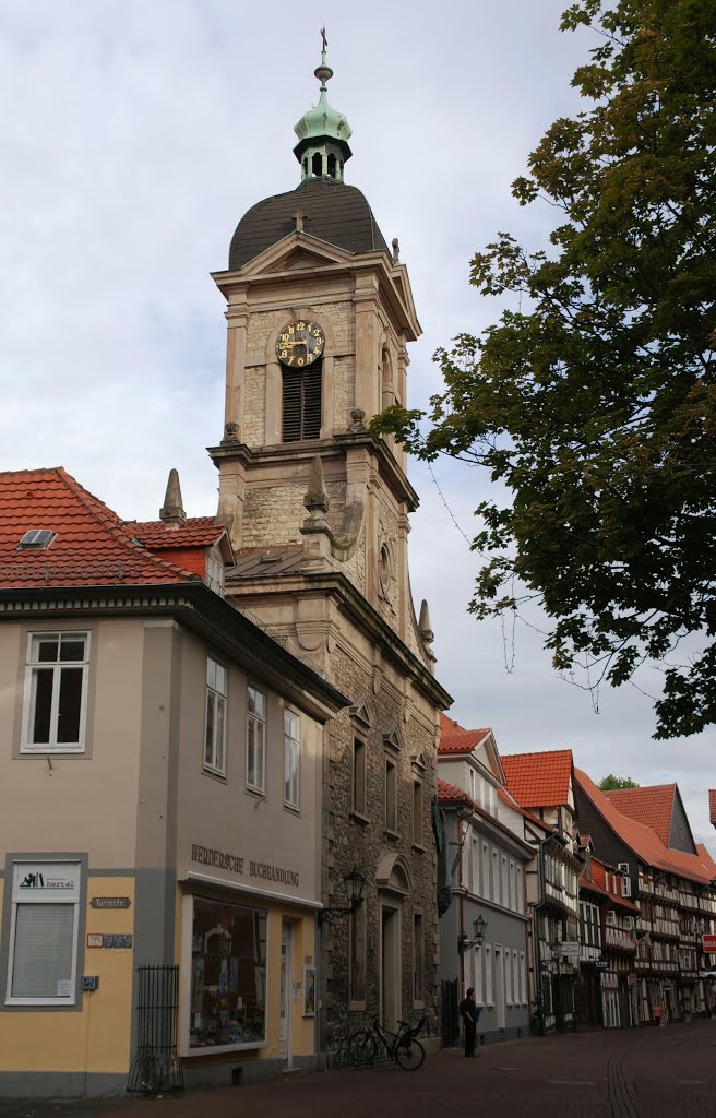 Göttingen: Katholische Pfarrkirche St. Michael by vp_hmbg-PRO PANORAMIO