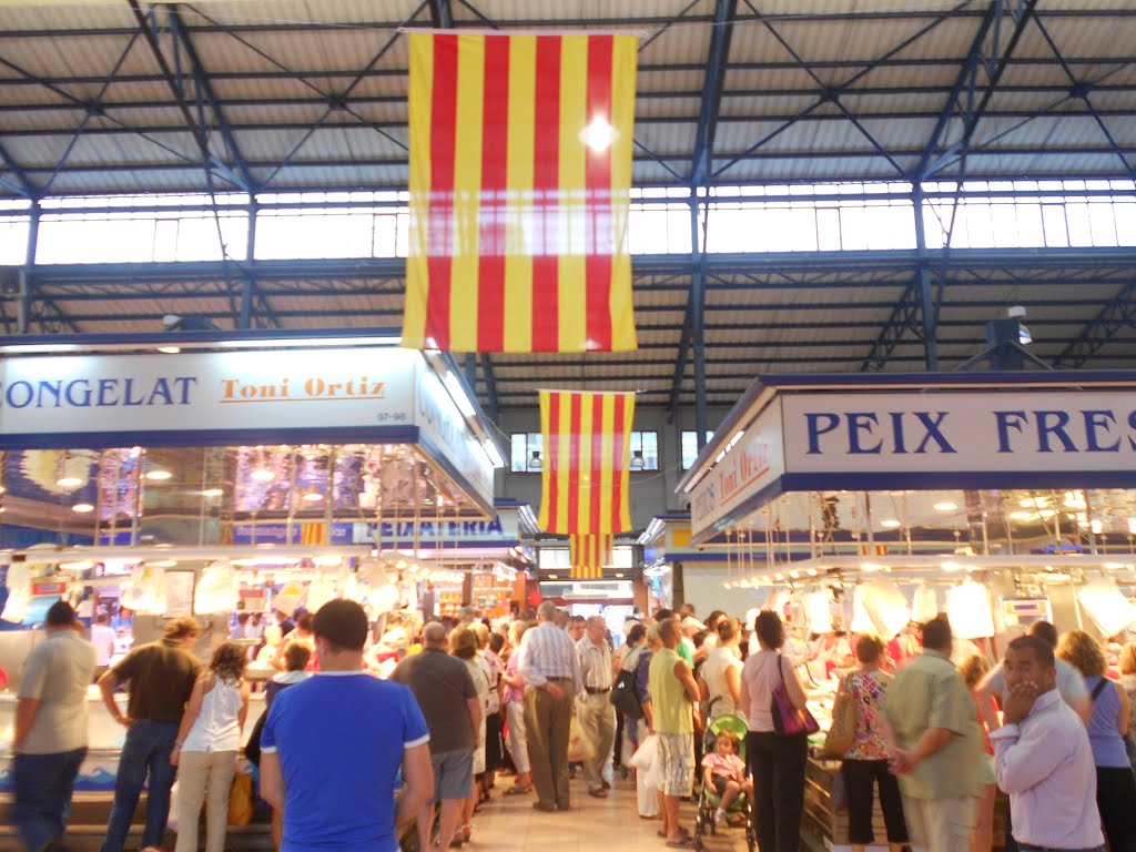 Mercat de Reus by joanloam