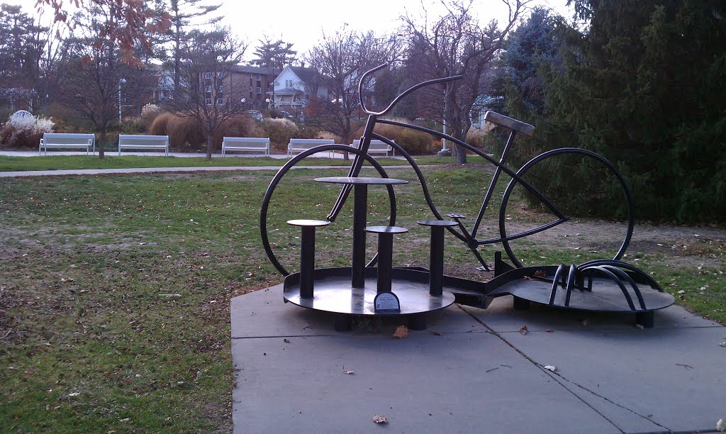 Rest Area / Art (TdL 2003 #55) at Rock Island Trail / Billy Wolff Trail Junction by Zoo by jplnk