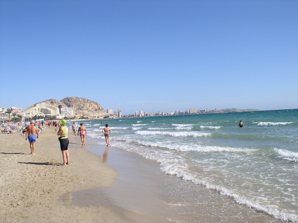 Playa del Postiguet. Alicante. España. by mundele.