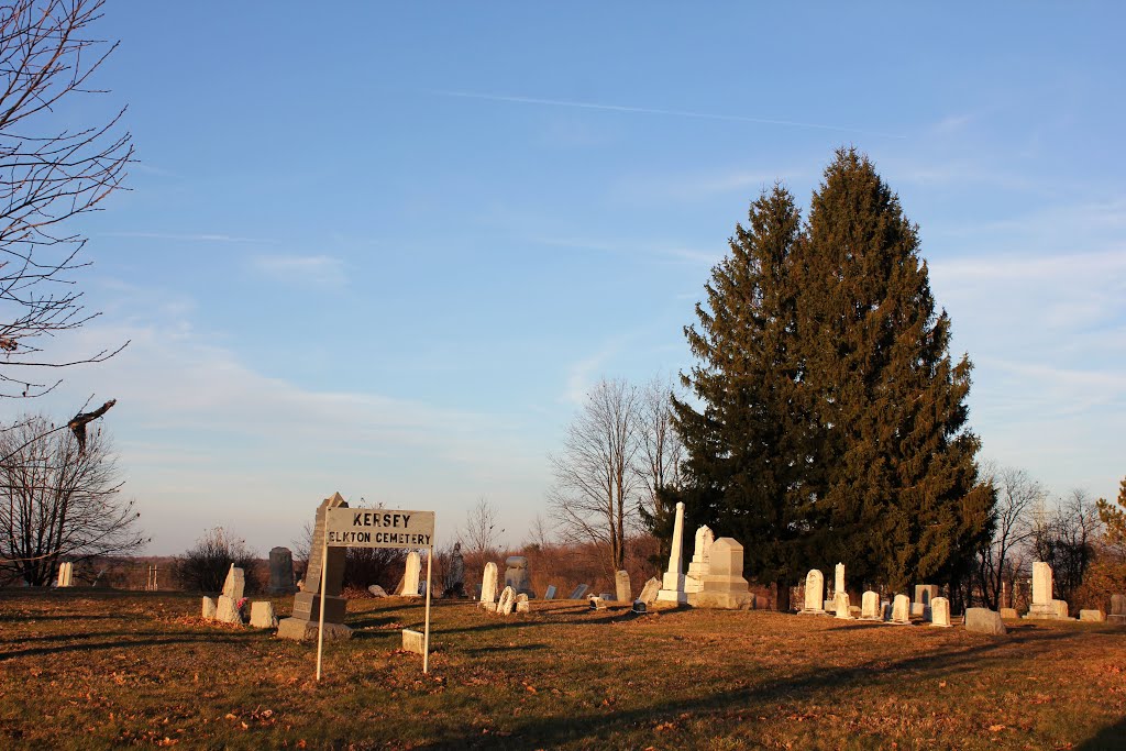 Kersey Elkton Cemetery by jacrabit