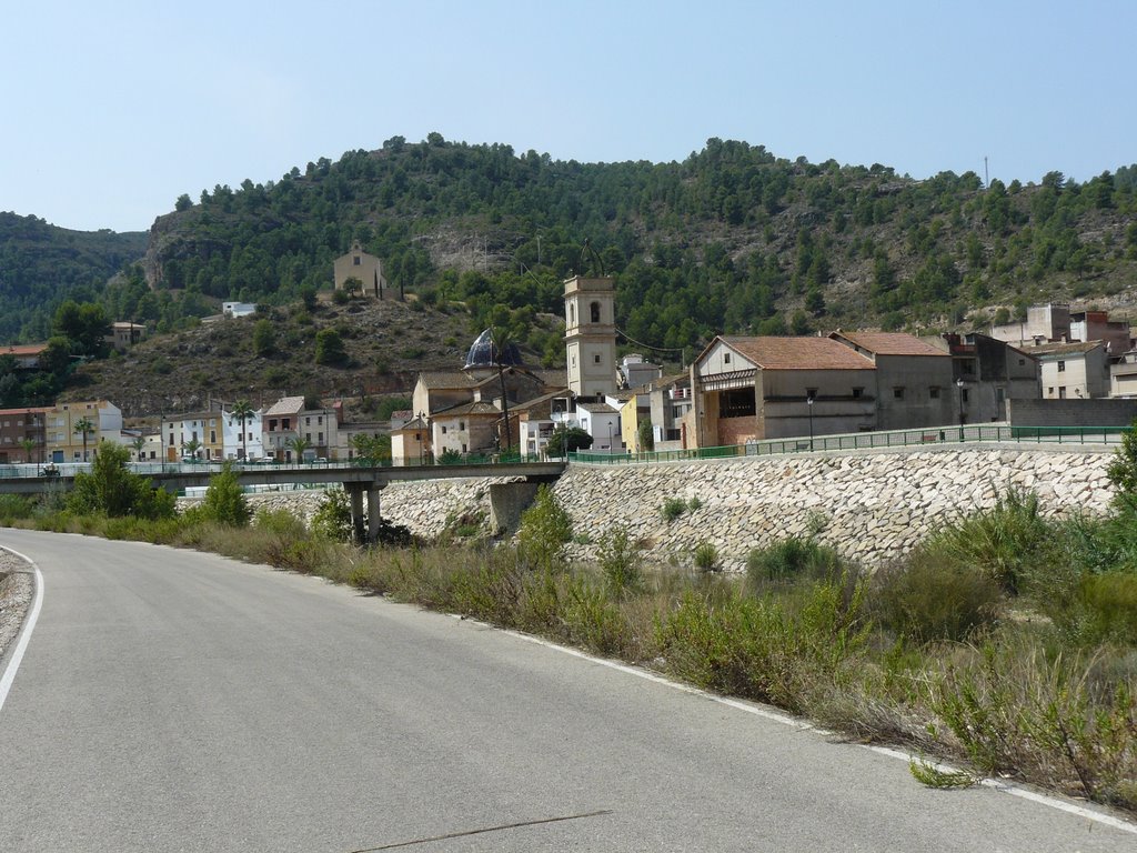 Campanar Desde el Riu Xuquer by rastafaring