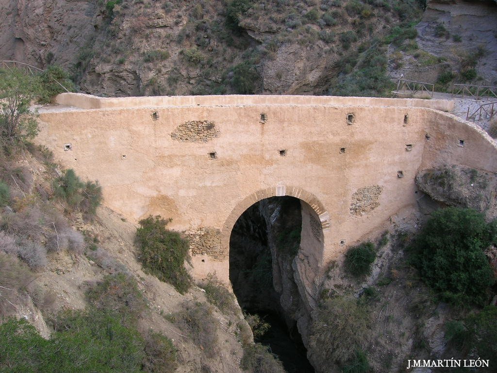 Puente de Tablate by J.M.Martin Leon