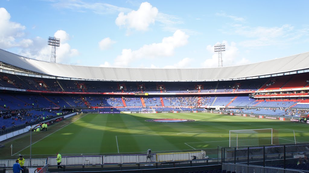 Feyenoord stadion Rotterdam by morrisonvlis 