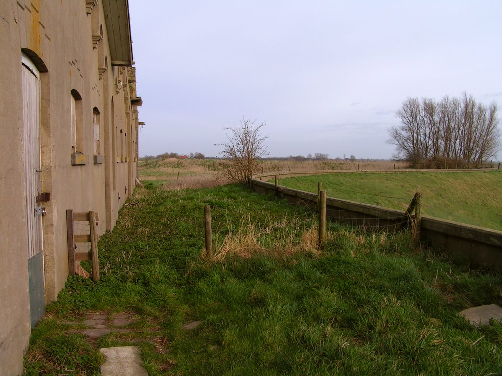 Old sheds near Fort Sabina, Willemstad by © Andre Speek