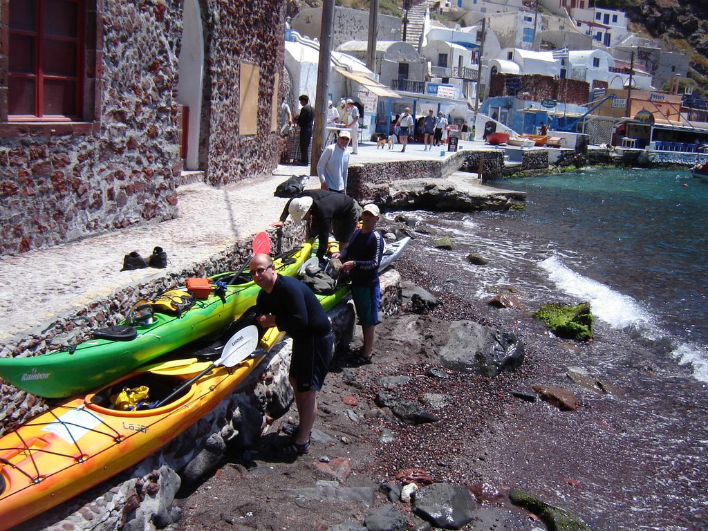 May 11, 2006 - Oia by RenedeRijke