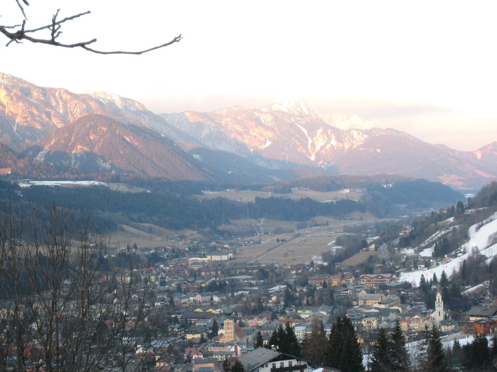 Blick auf Schladming by Reisegolfer