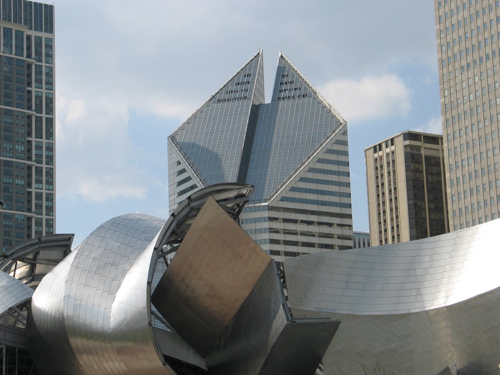 The Jay Pritzker Pavilion by JOSE AMARANTE