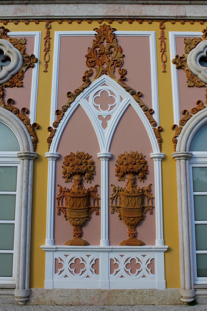 Lisboa: Seminário da Luz - Antigas Cocheiras by bernardo d'oliveira nunes