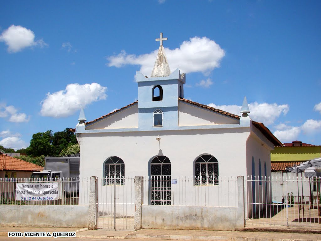 Capitão Andrade (MG) Igreja de S. Sebastião (Antiga Matriz) by Vicente A. Queiroz