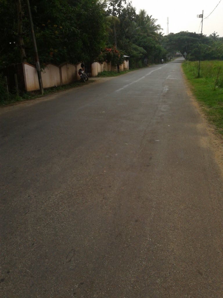 Kunnamkulam - Wadakkanchery Road by Cheer@n$