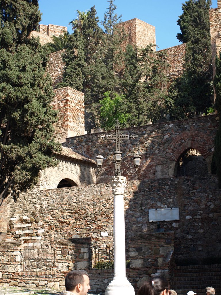 Alcazaba by A. Trigo