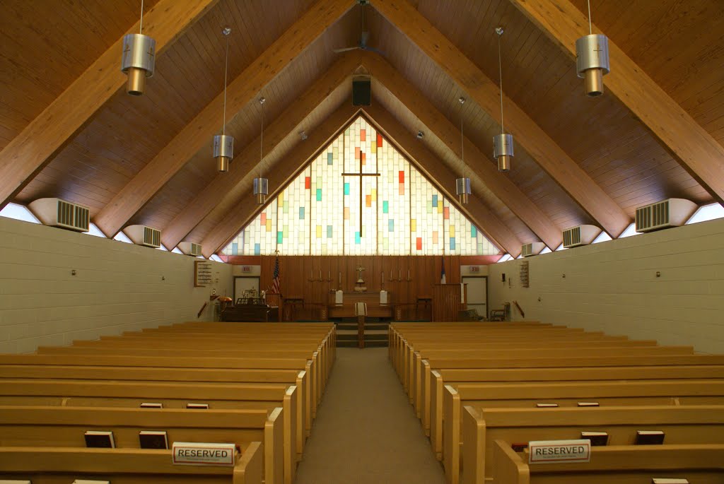 Cairo, NE: Christ Lutheran (LCMS) by pylodet