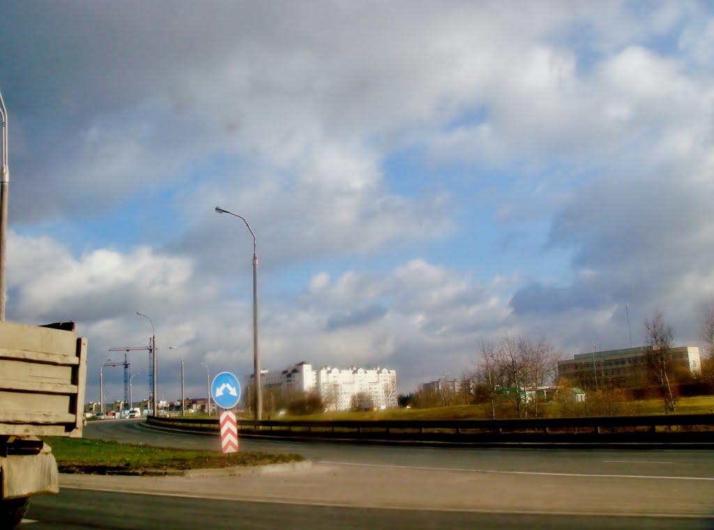 12.11.2012 Вид с МКАД на транспортную развязку с Партизанским проспектом. by senisi