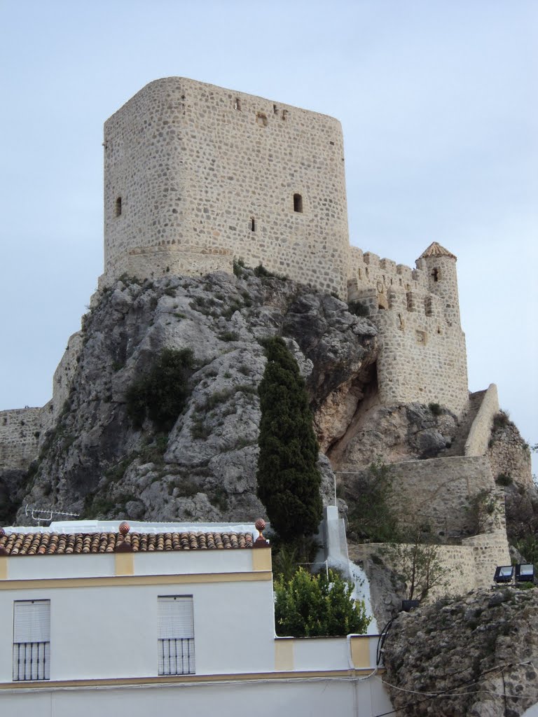 Castillo de Olvera by juanito