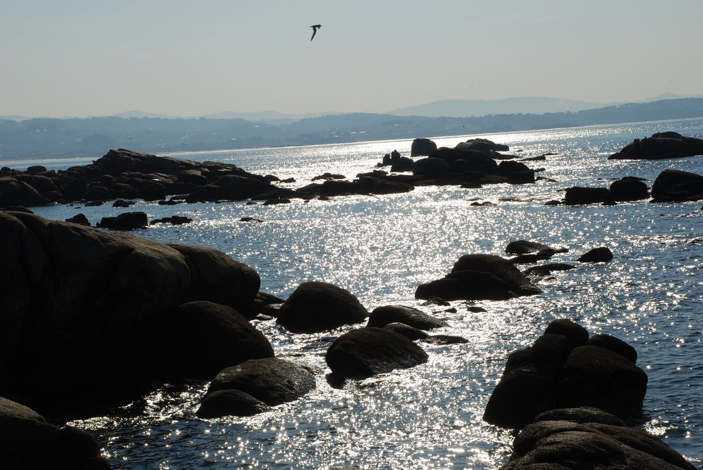 Costa nei pressi de San Vicente do Mar by Luca Rosso